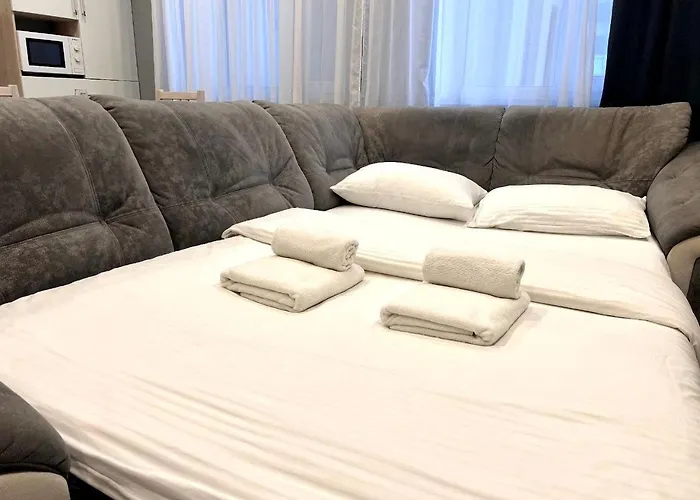 Apartpoltava Світла Студія В Новому Комфортному Будинку, Біла Альтанка Готельний Чек