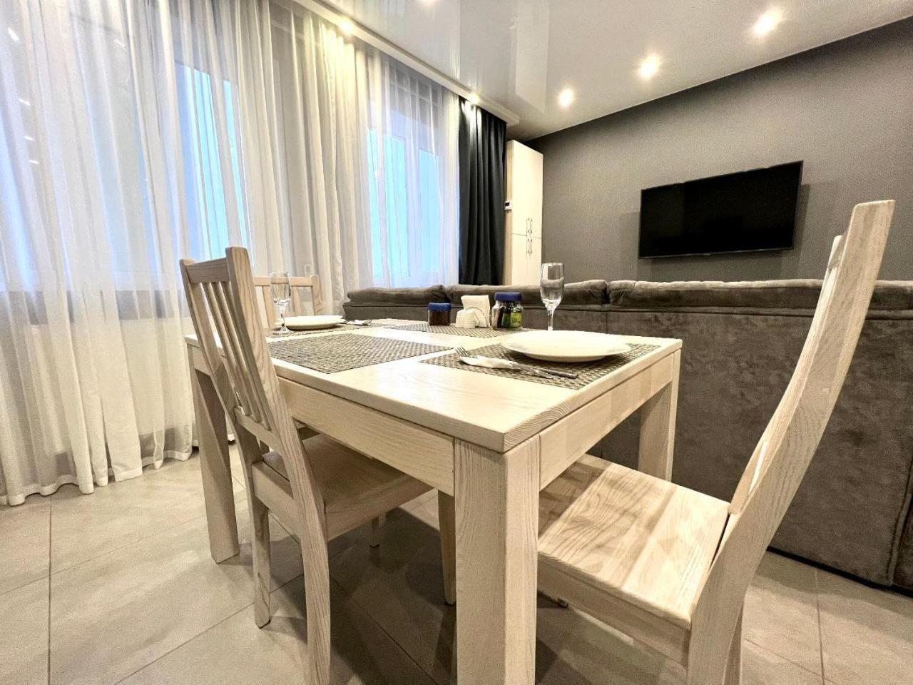 Apartment Apartpoltava: Bright In New Comfort Building Poltava