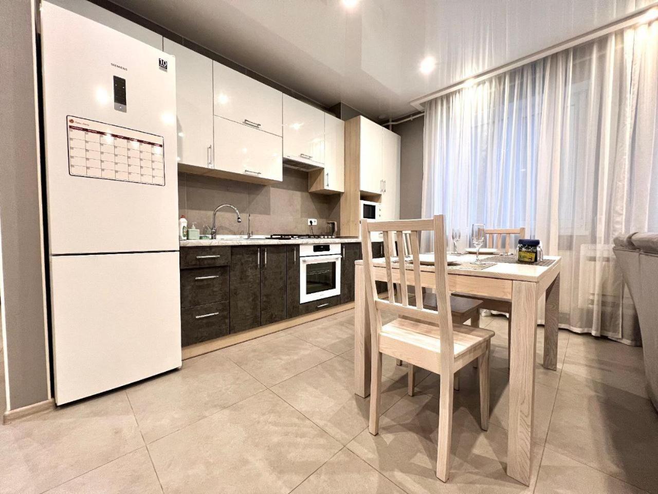 Apartpoltava: Bright In New Comfort Building