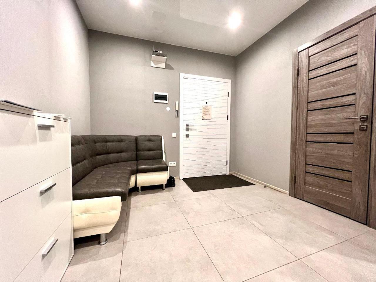 Apartment Apartpoltava: Bright In New Comfort Building